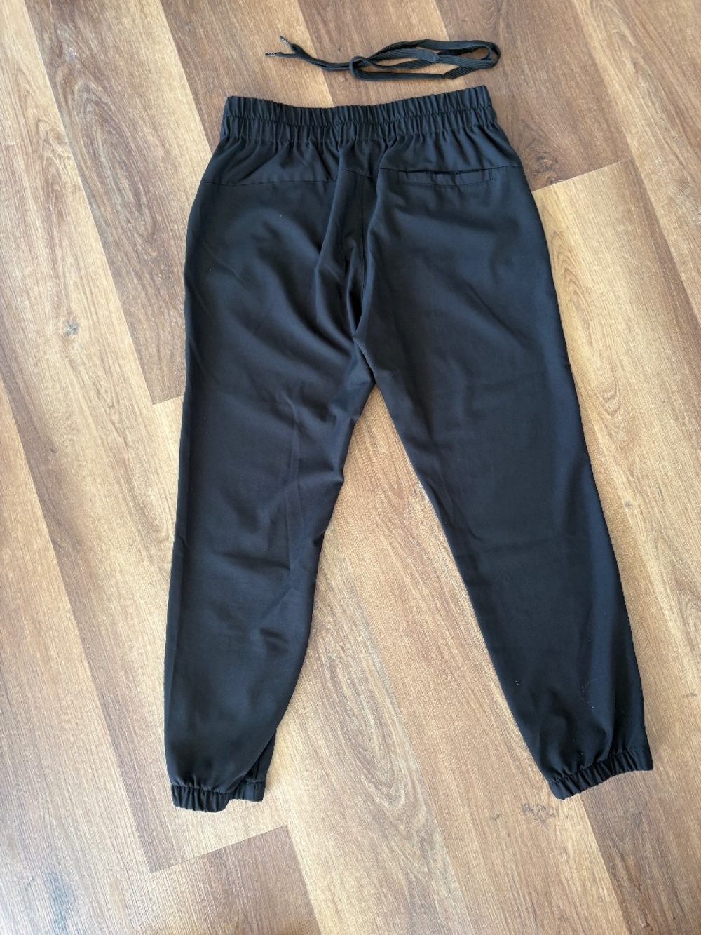 KAVU Lightweight Black Jogger Pants – Women’s Size S – New Without Tags - Picture 2 of 6